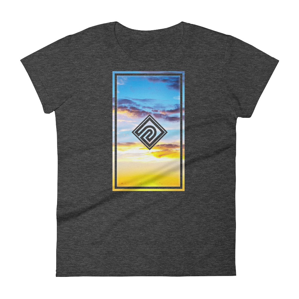 UNWIND |W| Jersey Knit Tee